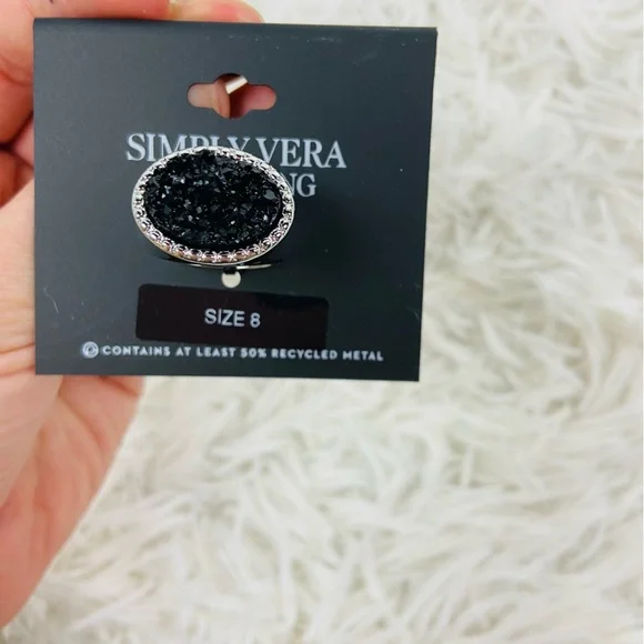 NWT SIMPLY VERA VERA WANG silver recycled, metal and black stone ring size 8 - Picture 7 of 9